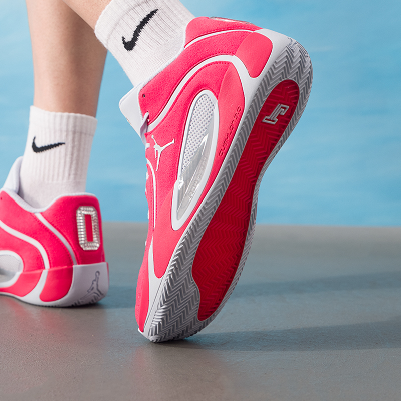 Nike Men's Shoes Jordan Tatum  – обзор и цена Men Shoes Jordan 4